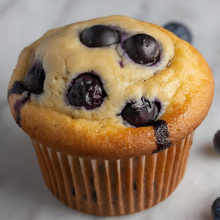 Lemon and blueberry cupcakes mary berry