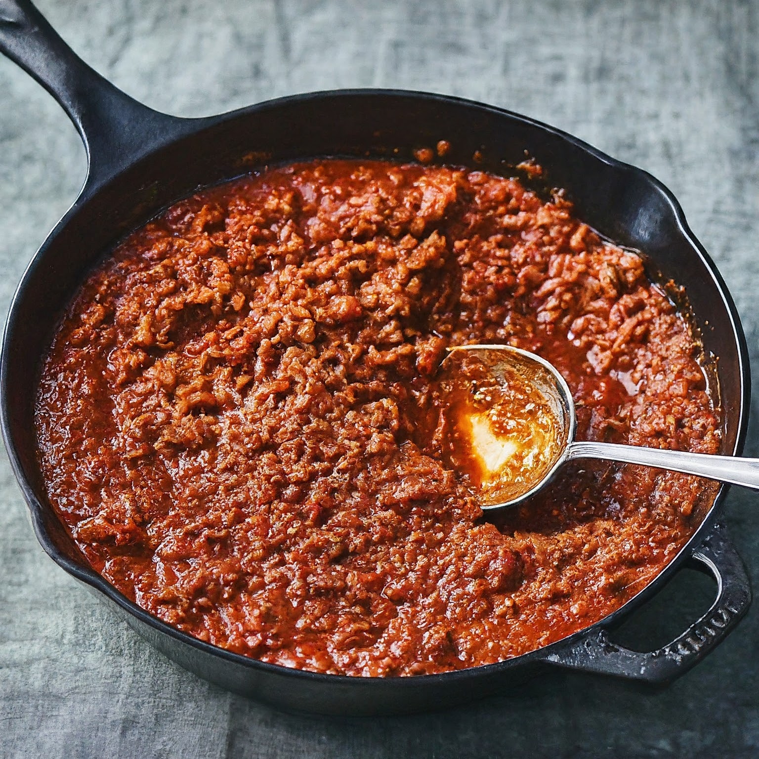 Mary berry classic bolognese sauce